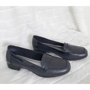 ANNE KLEIN VITTORIO Sz 6.5M Black Versatile Loafer